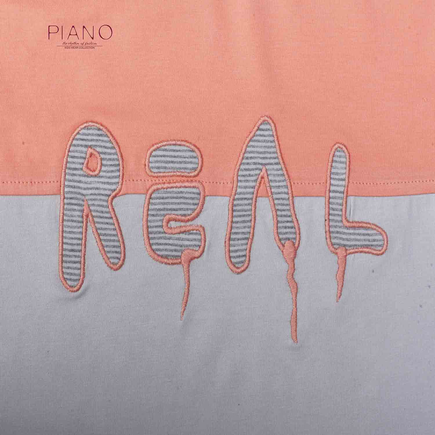 تاپ برش دار و شلوارک راه راه