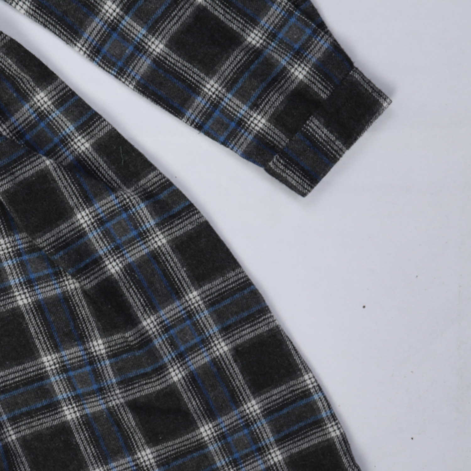 پیراهن نساجی چهارخانه