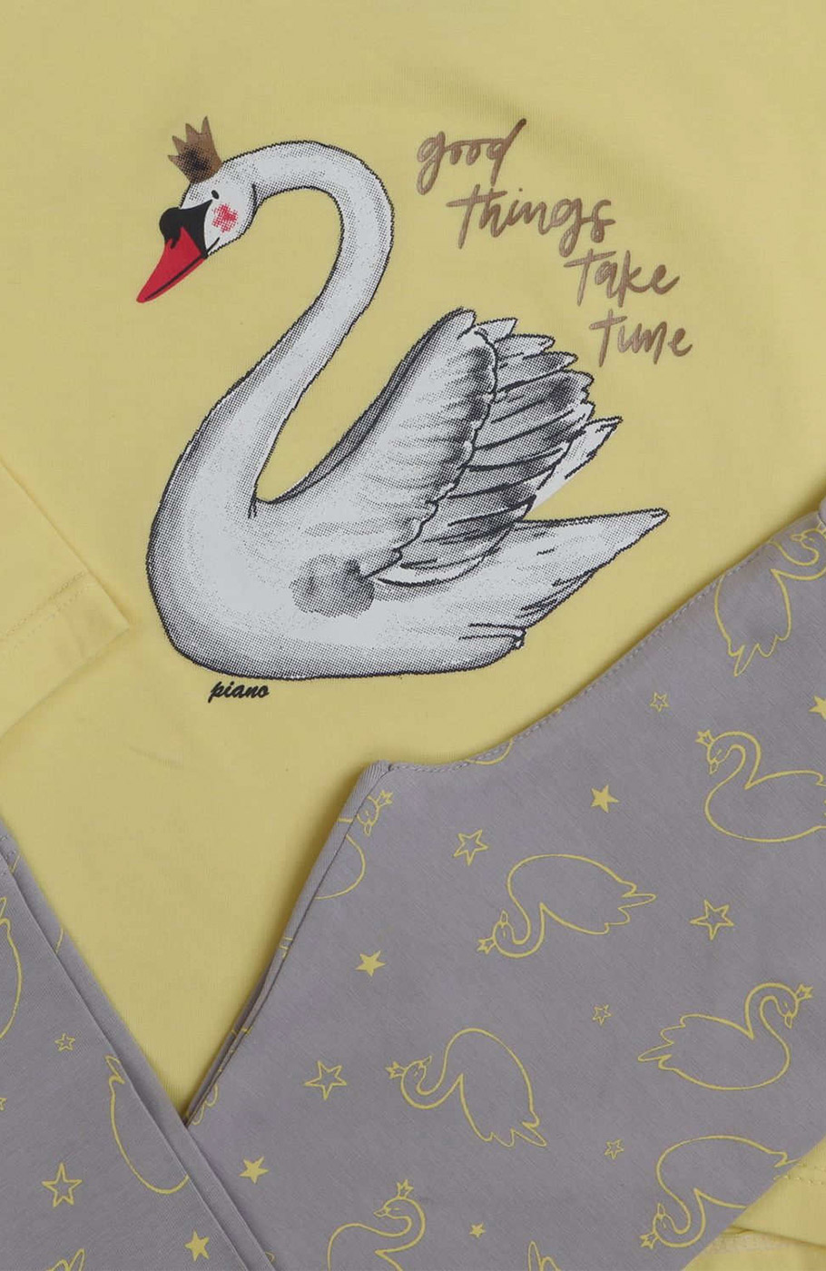 بلوز و لگ یکرو لایکرا کنار چاک دار