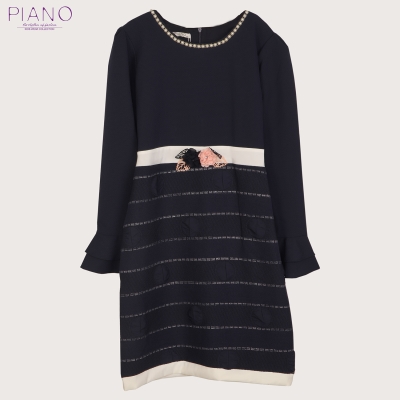 پیراهن دخترانه