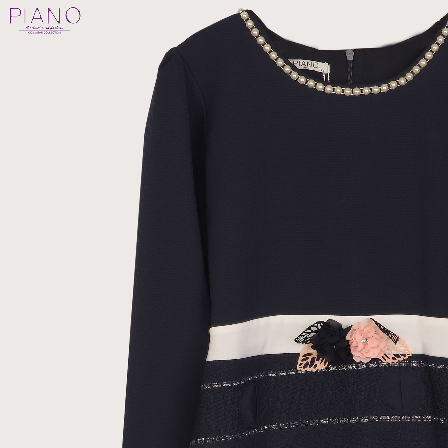 پیراهن دخترانه