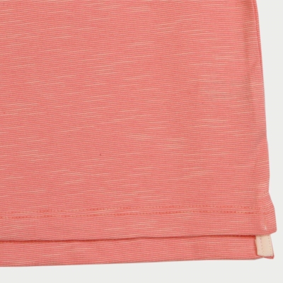 تیشرت کنار چاک دار