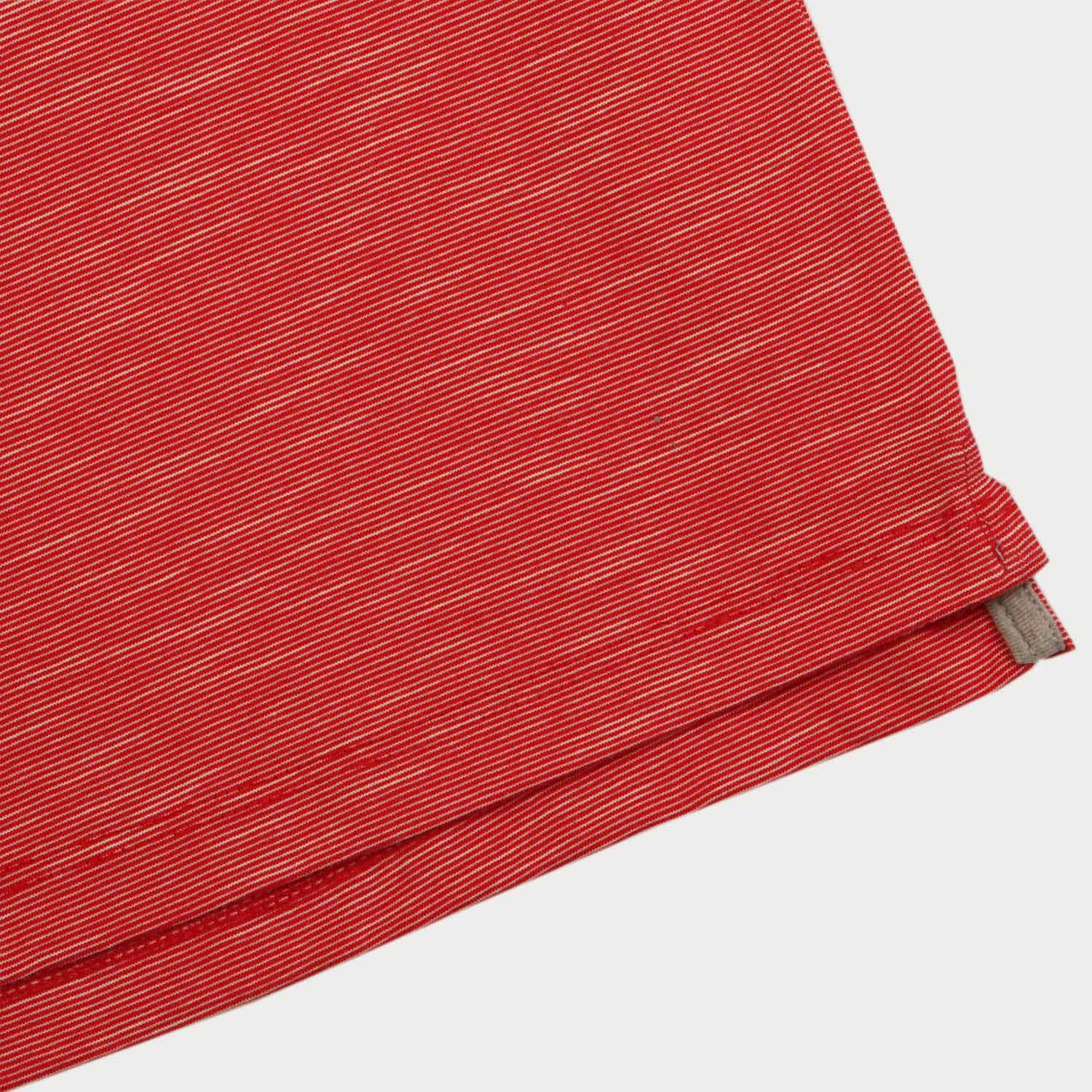 تیشرت کنار چاک دار