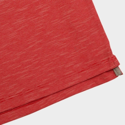 تیشرت کنار چاک دار