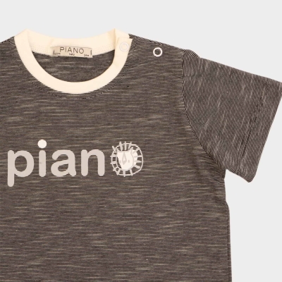 تیشرت کنار چاک دار