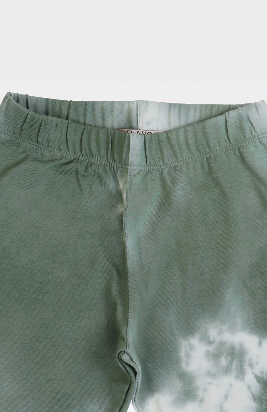 نیم‏ تنه ‏و لگ ‏یکرو لایکرا ابر و بادی