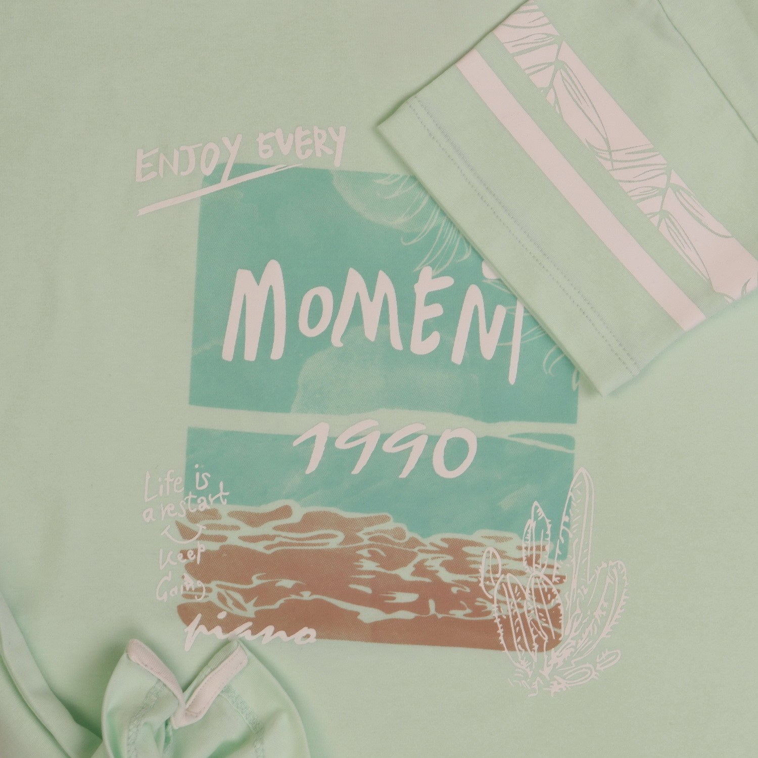 تیشرت‏ یکرو لایکرا سرشانه‏ برش‏ دار