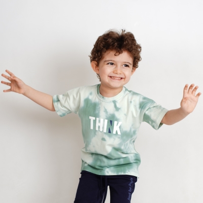 تیشرت ‏یکرو لایکرا ابر و بادی ‏دمپا چاک ‏دار