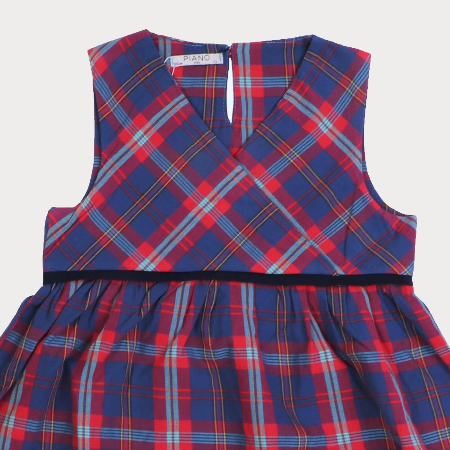 پیراهن‏ دنیم ‏چهارخانه ‏پیش‏ چپ‏ و ‏راستی