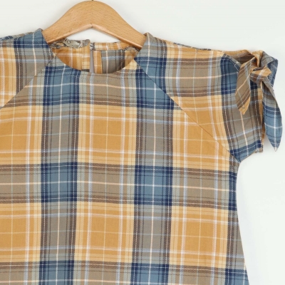 پیراهن نساجی کجراه آستین گره ای