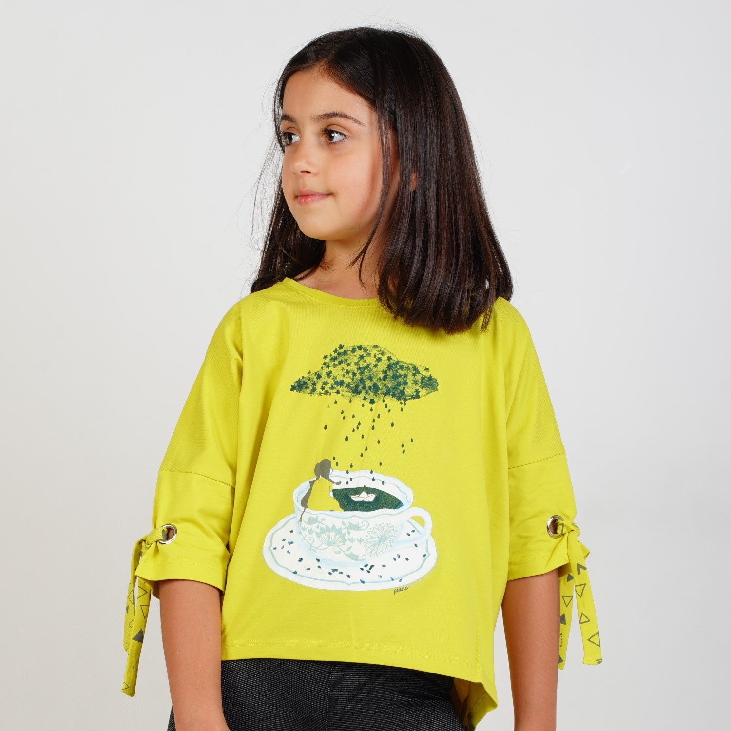 بلوز یکرو لایکرا پشت گره ای