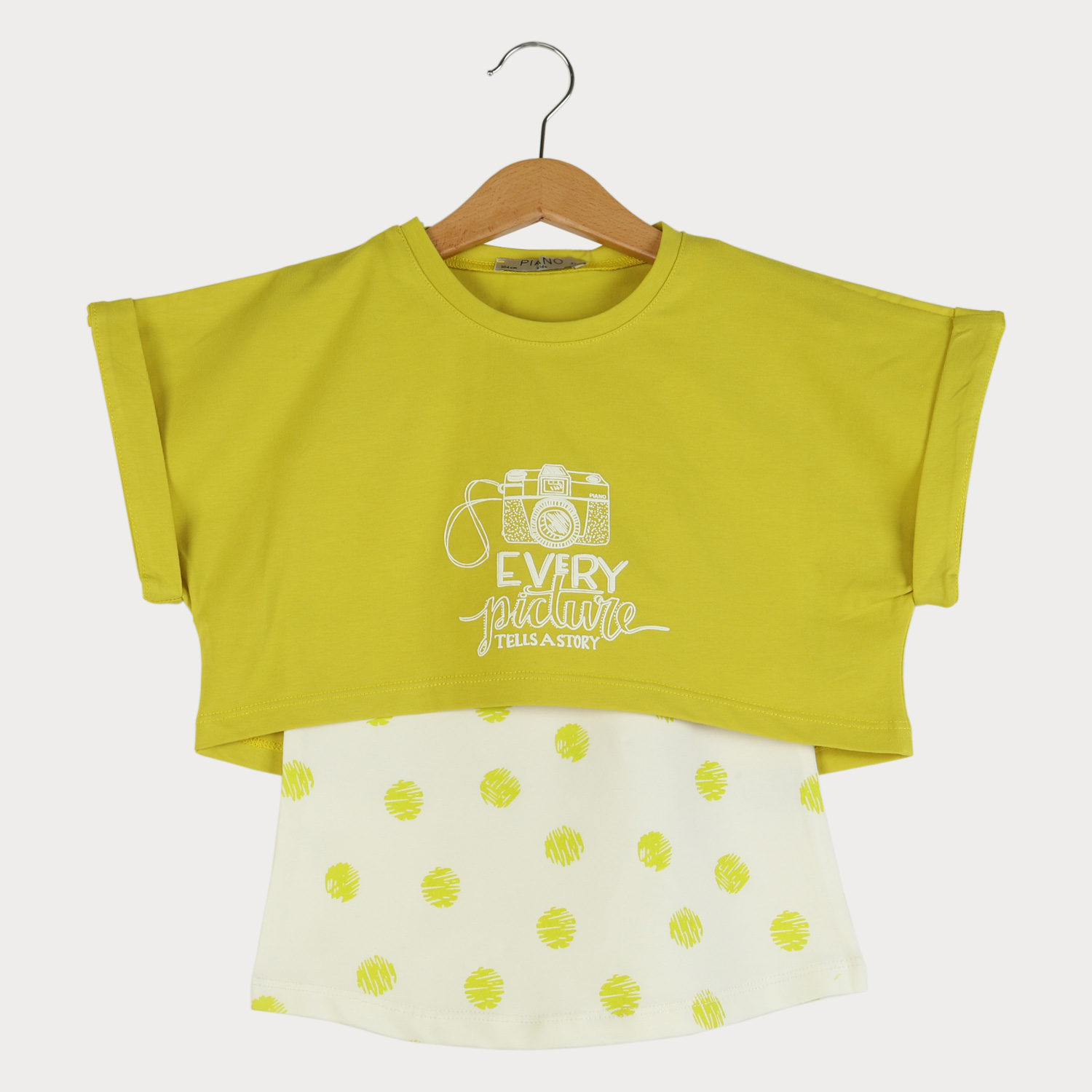 تاپ‏ و نیم‏ تنه‏ زیر و رو یکرو لایکرا