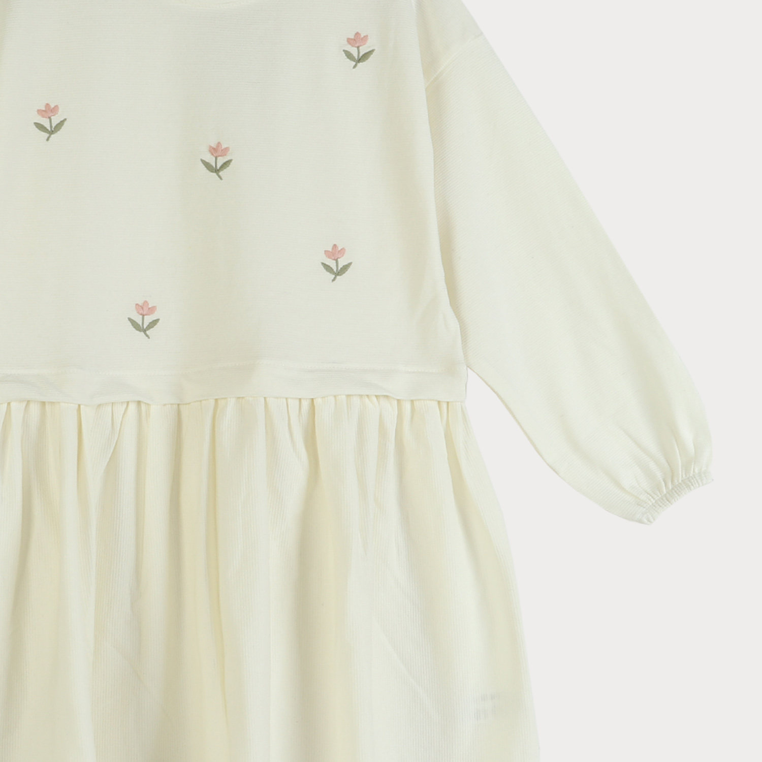 پیراهن یکرو لایکرا لمه دار کمر چین دار