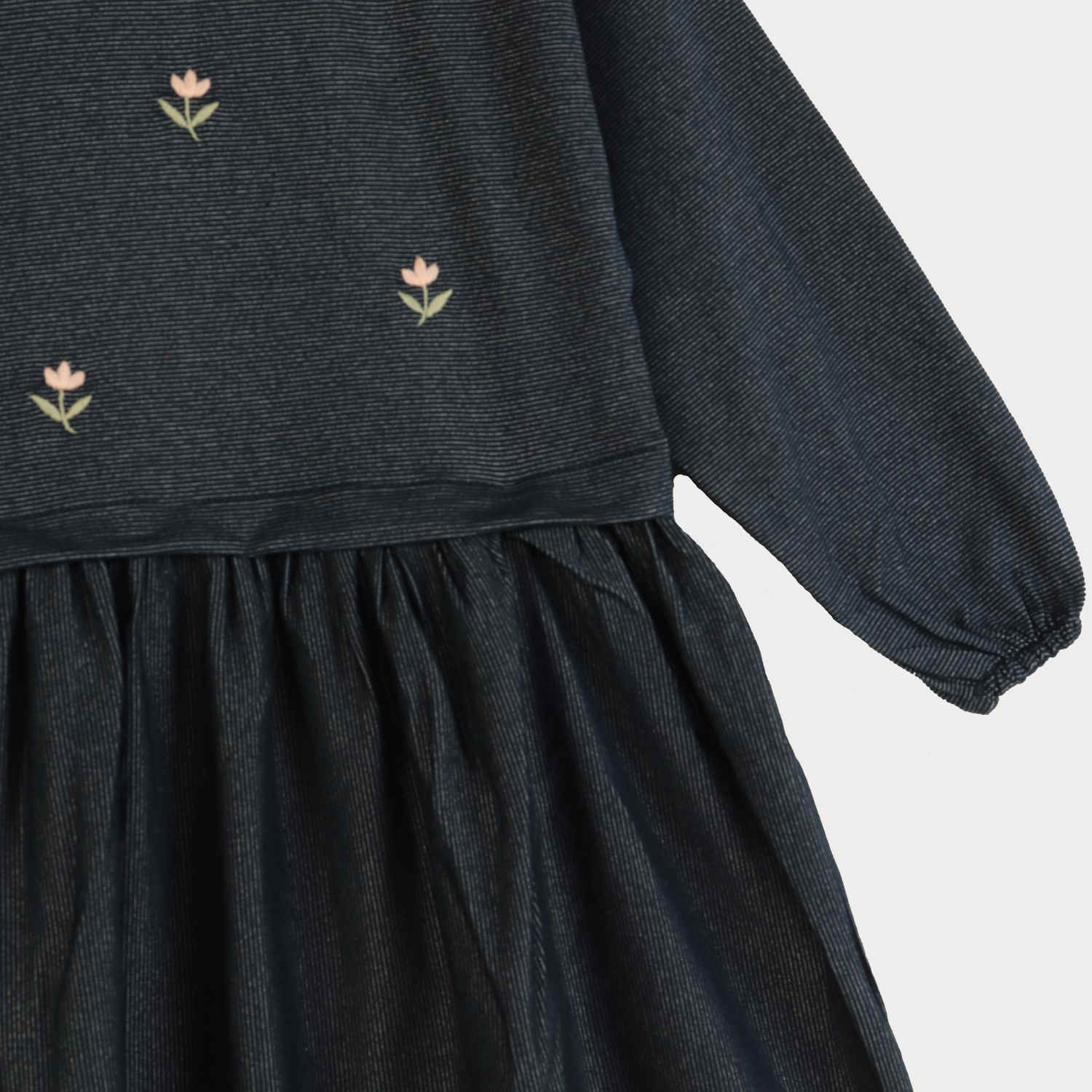 پیراهن یکرو لایکرا لمه دار کمر چین دار