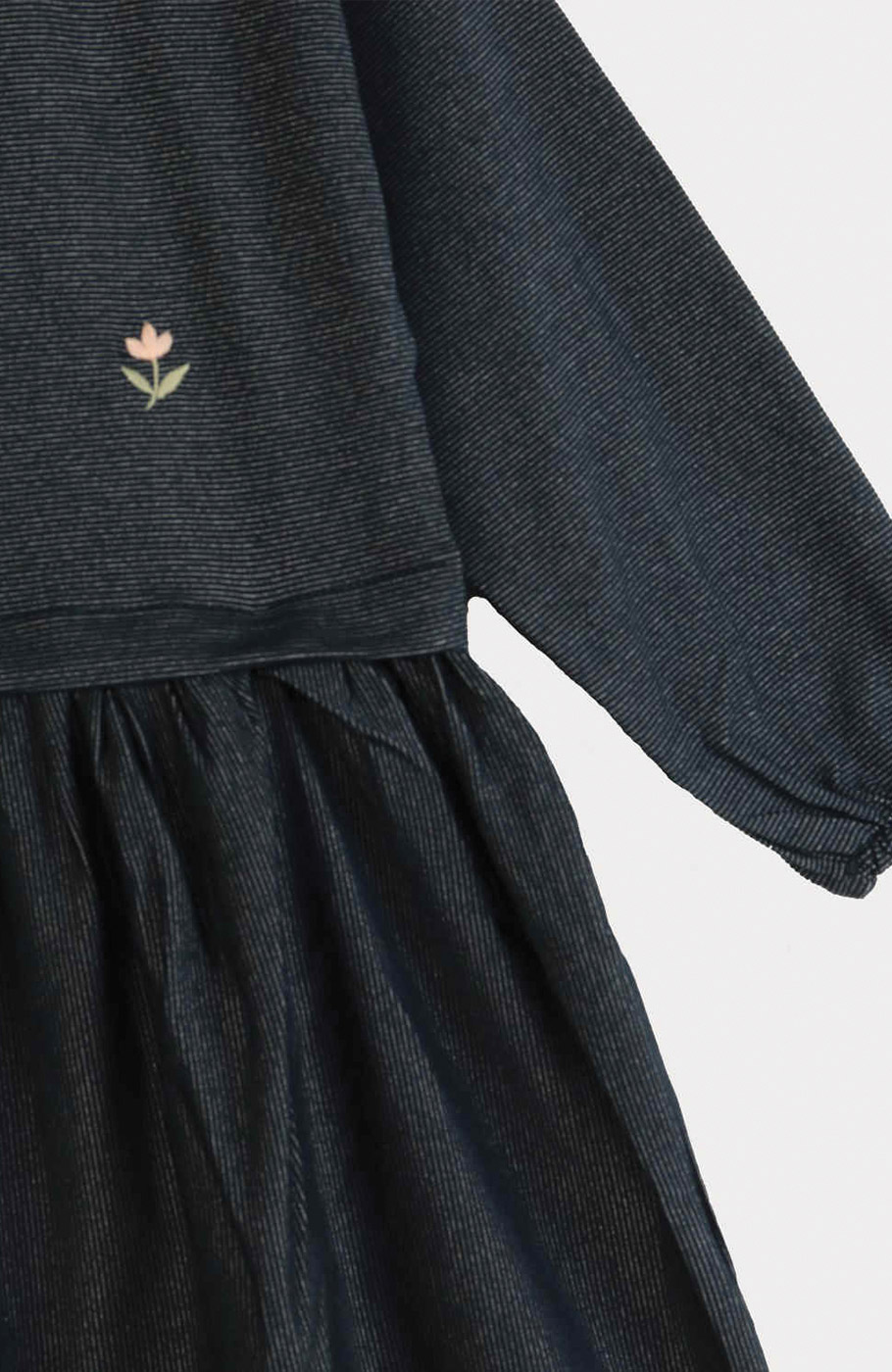 پیراهن یکرو لایکرا لمه دار کمر چین دار