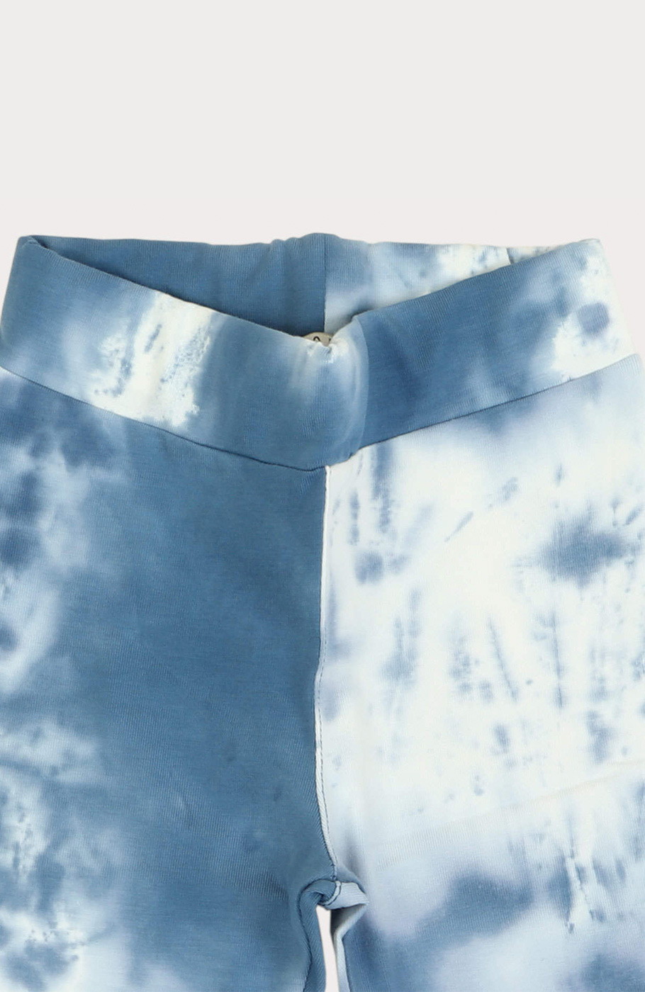 بلوز و لگ یکرو لایکرا ابر و بادی