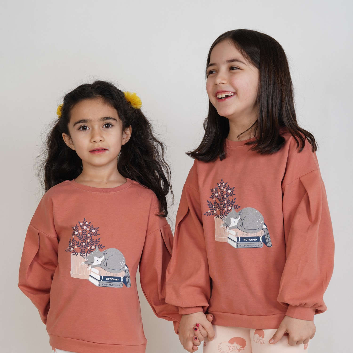 بلوز و لگ فاینریب آستین افتاده پیلی دار