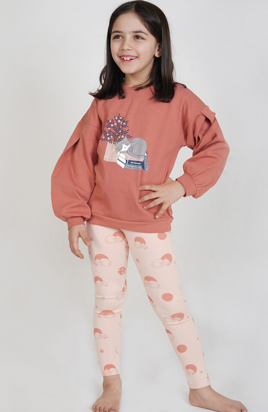 بلوز و لگ فاینریب آستین افتاده پیلی دار