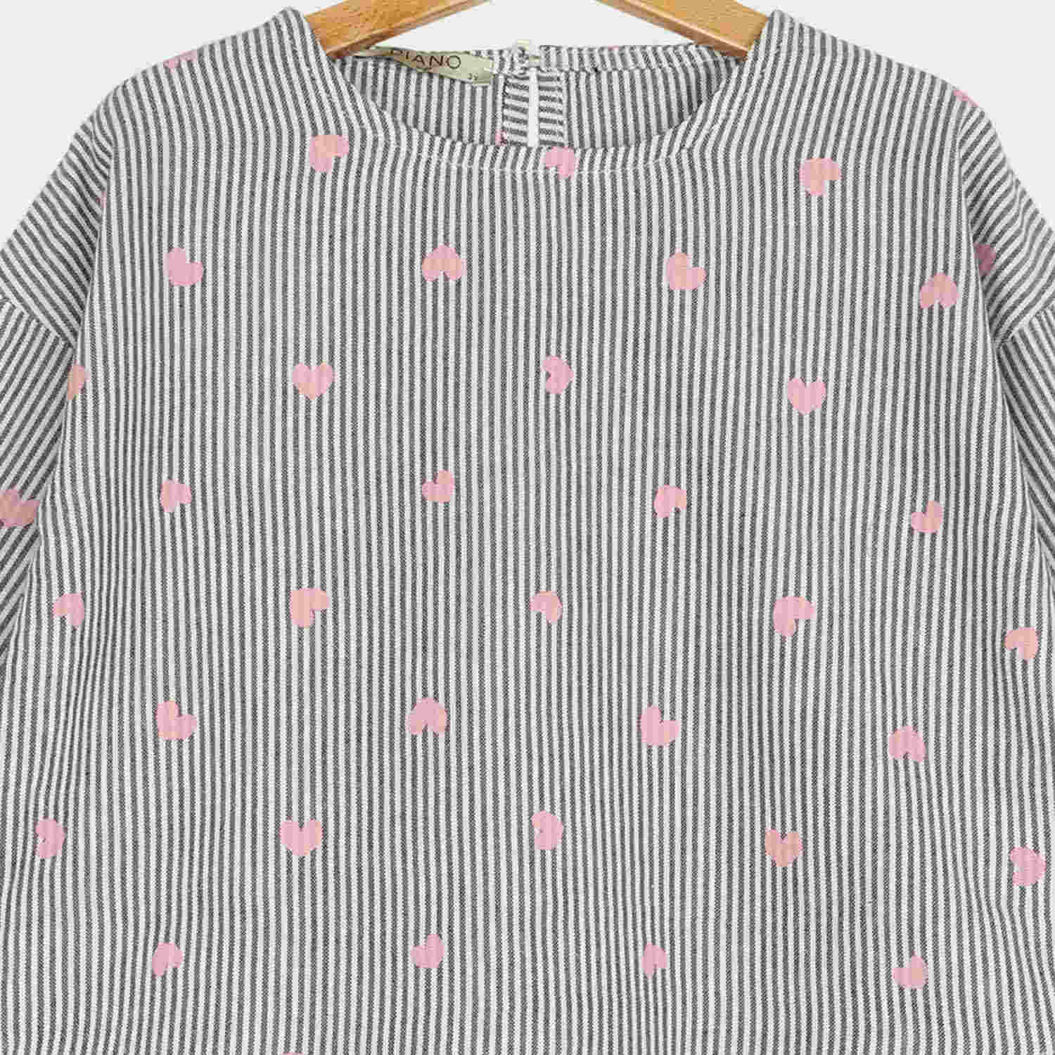 بلوز نساجی پشت پیلی دار