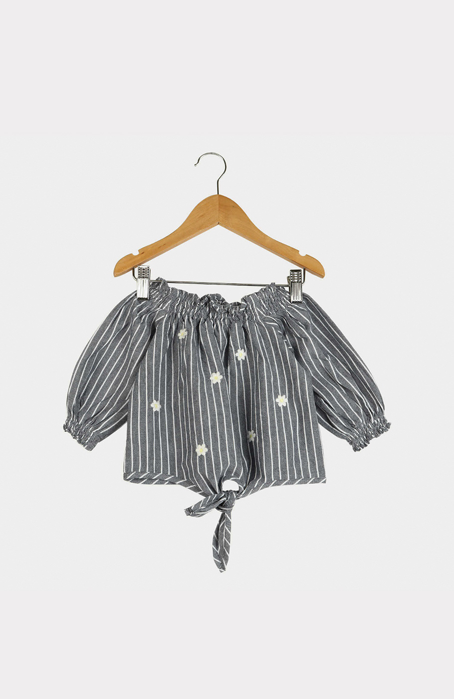 بلوز نساجی یقه و مچ آستین کش ماسوره ای