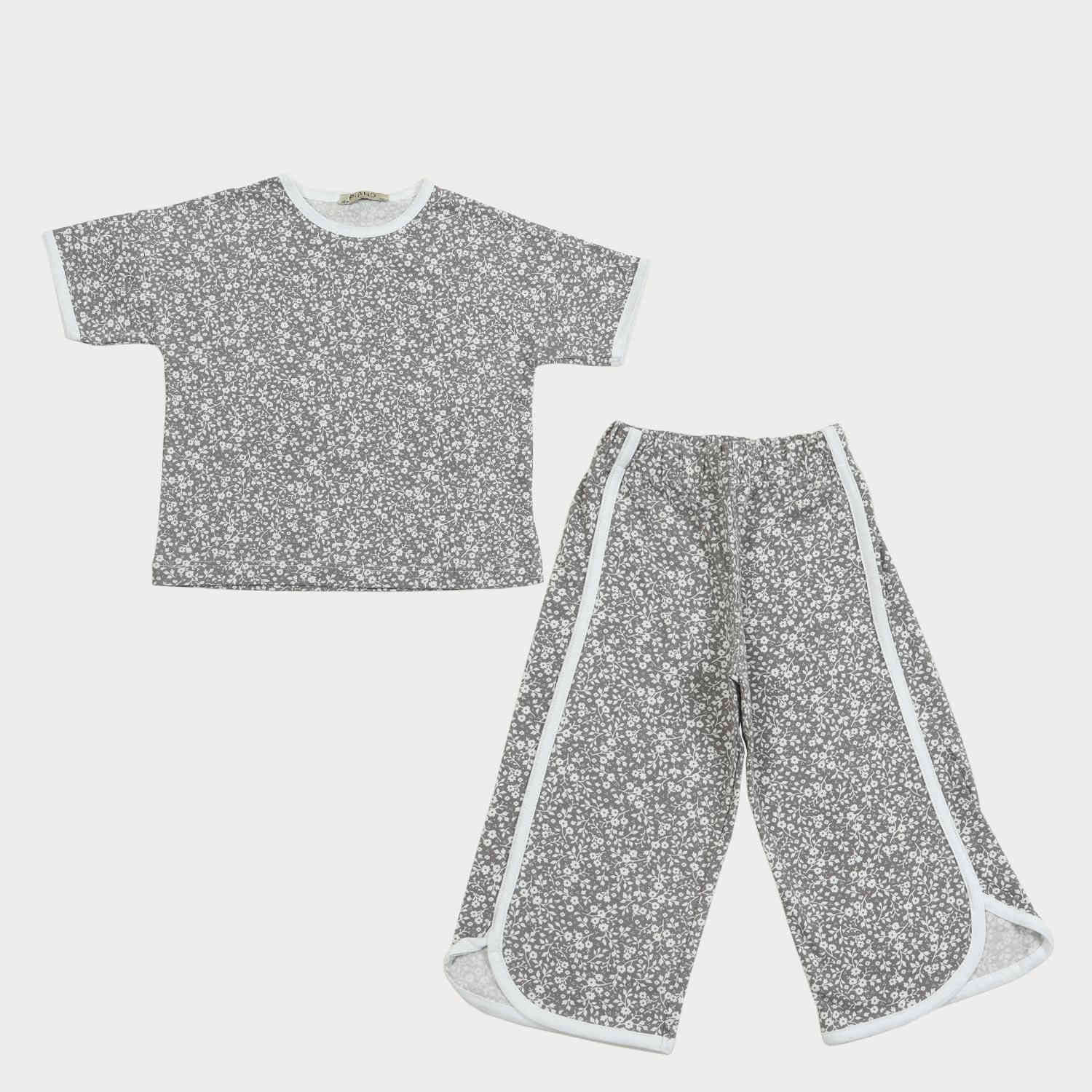 تیشرت و شلوار برمودا یکرو لایکرا گلدار