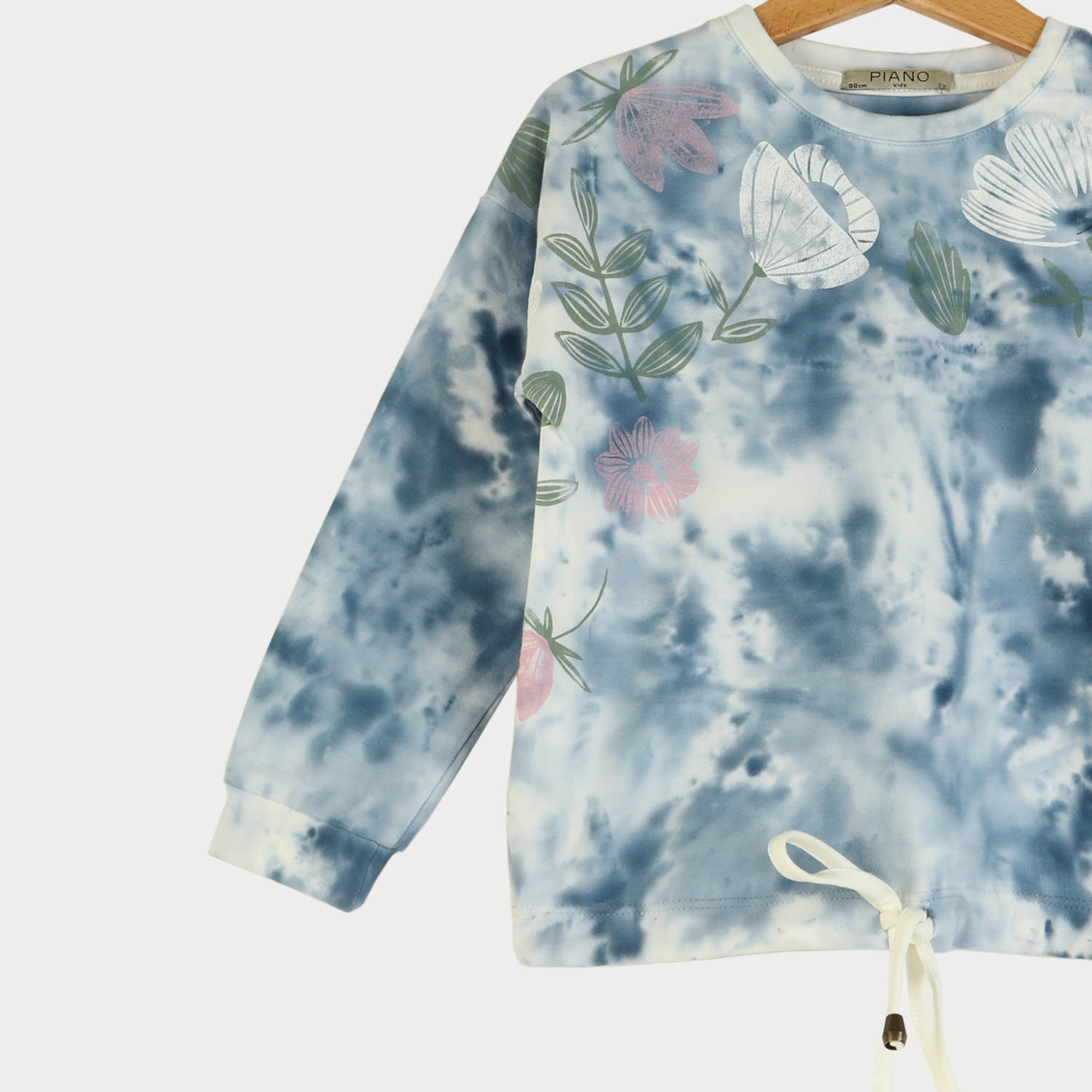 بلوز یکرو لایکرا آستین افتاده ابر و بادی