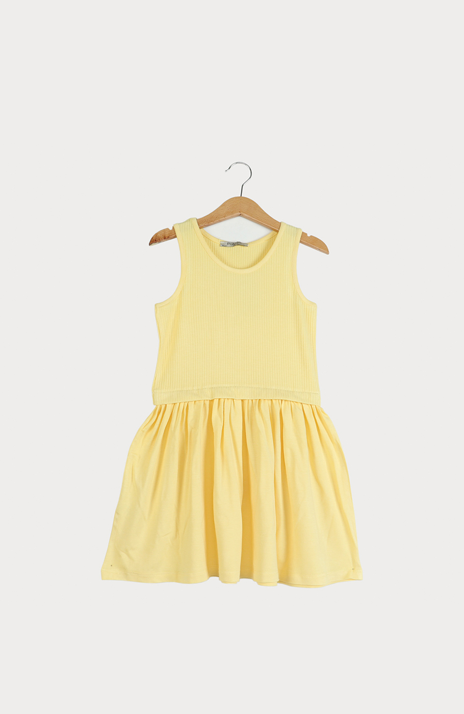 پیراهن ویسکوز کبریتی و ساده  آستین حلقه ای