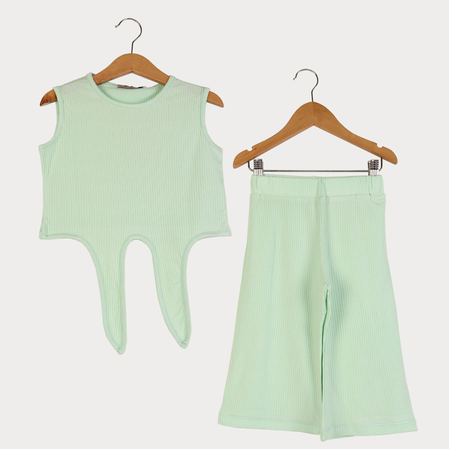 نیم تنه و شلوار برمودا ویسکوز کبریتی