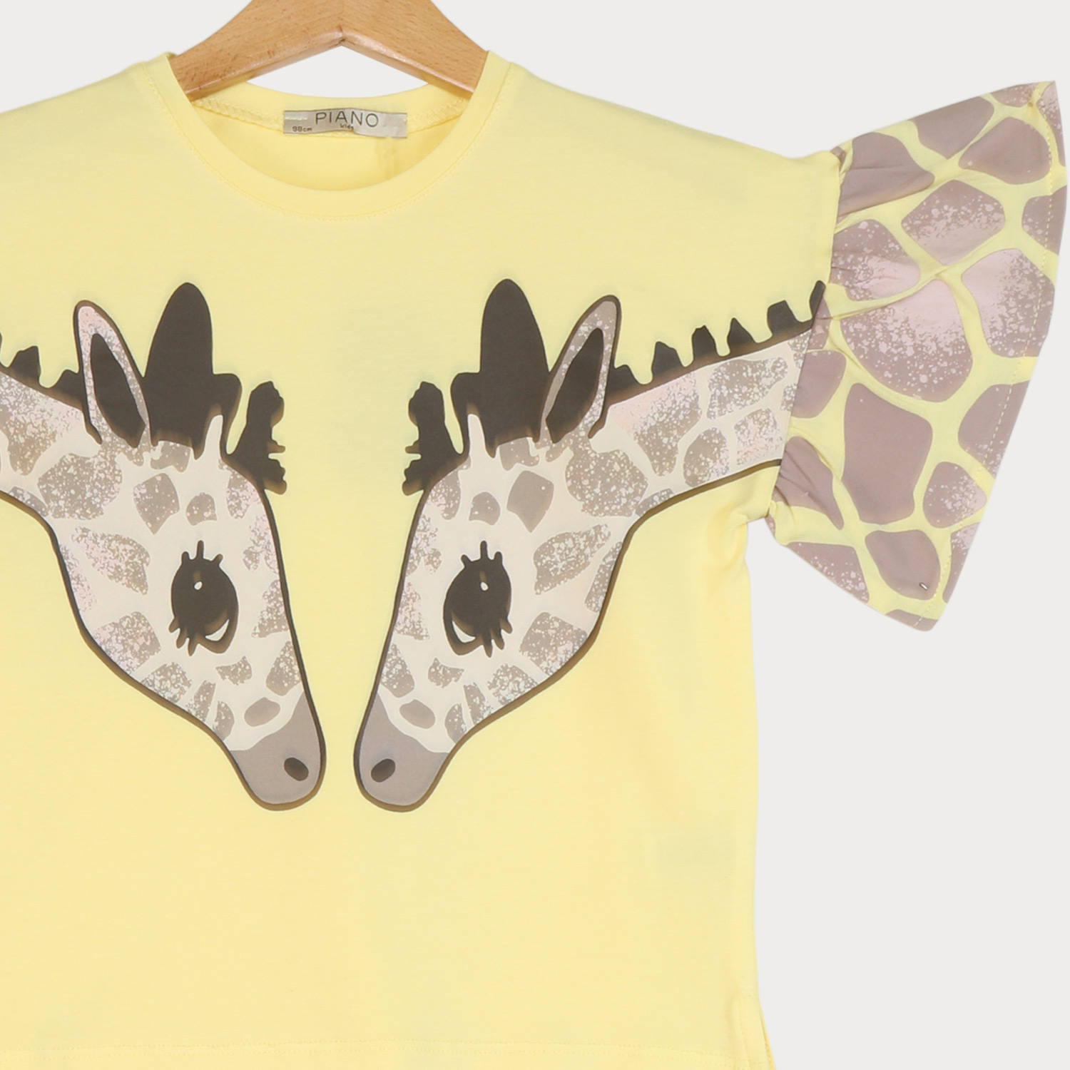 تیشرت یکرو لایکرا آستین چین دار