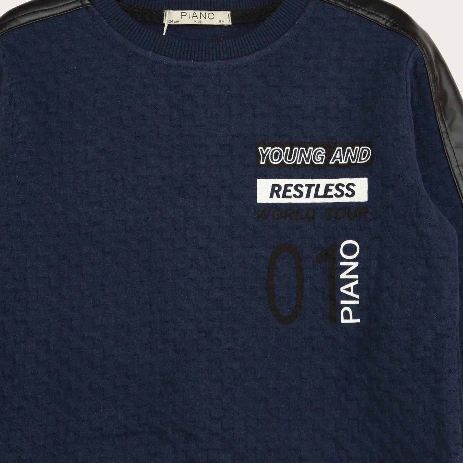 بلوز پسرانه ژاکارد سرشانه چرم