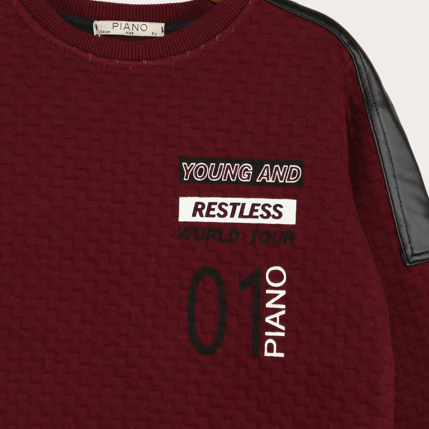 بلوز پسرانه ژاکارد سرشانه چرم