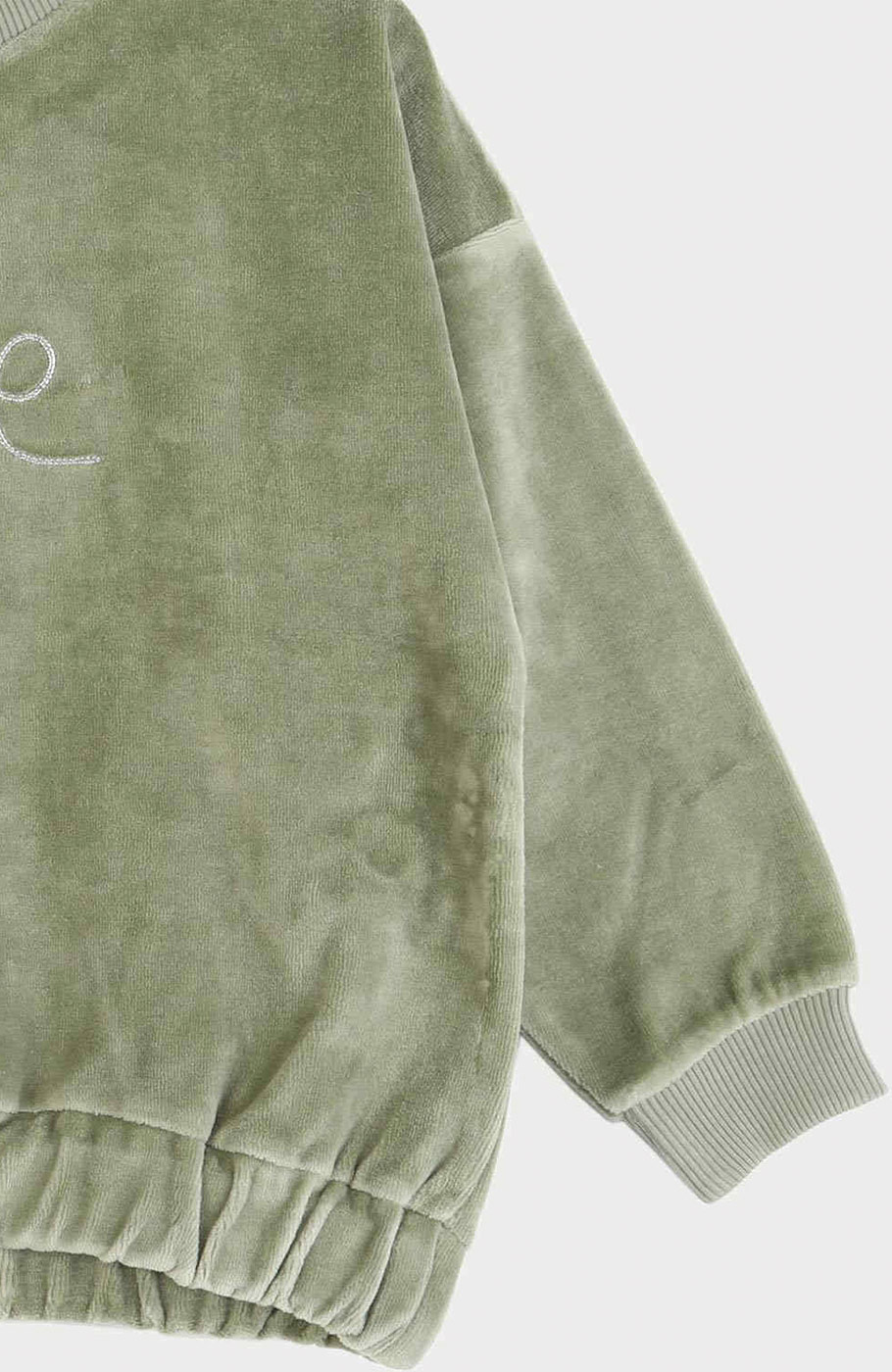 بلوز مخمل آستین افتاده