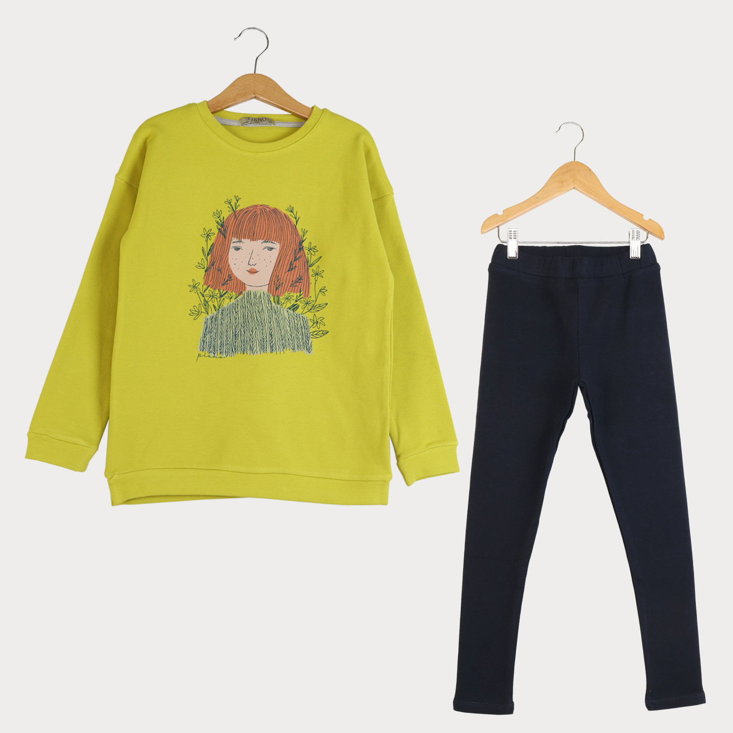 بلوز و لگ فاینریب دمپا چاک دار