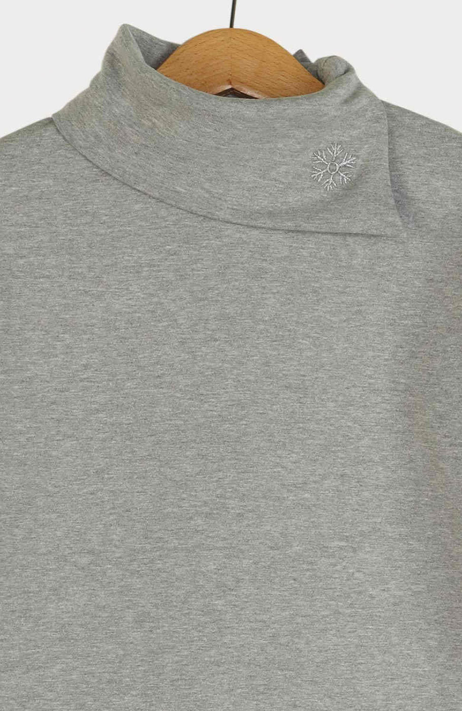 بلوز فاینریب یقه اسکی