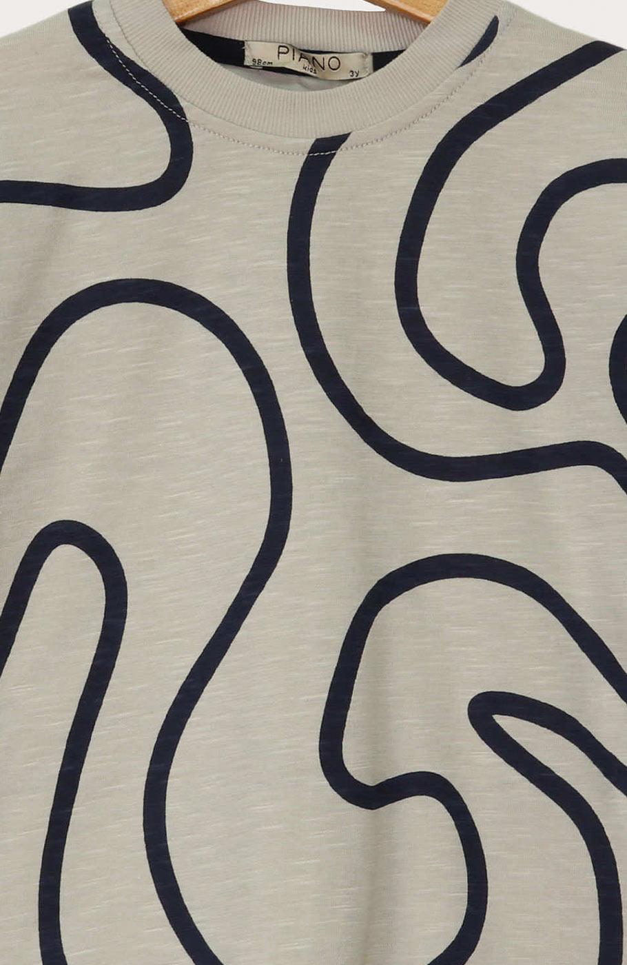 تیشرت یکرو اسلپ آستین افتاده تمام چاپ