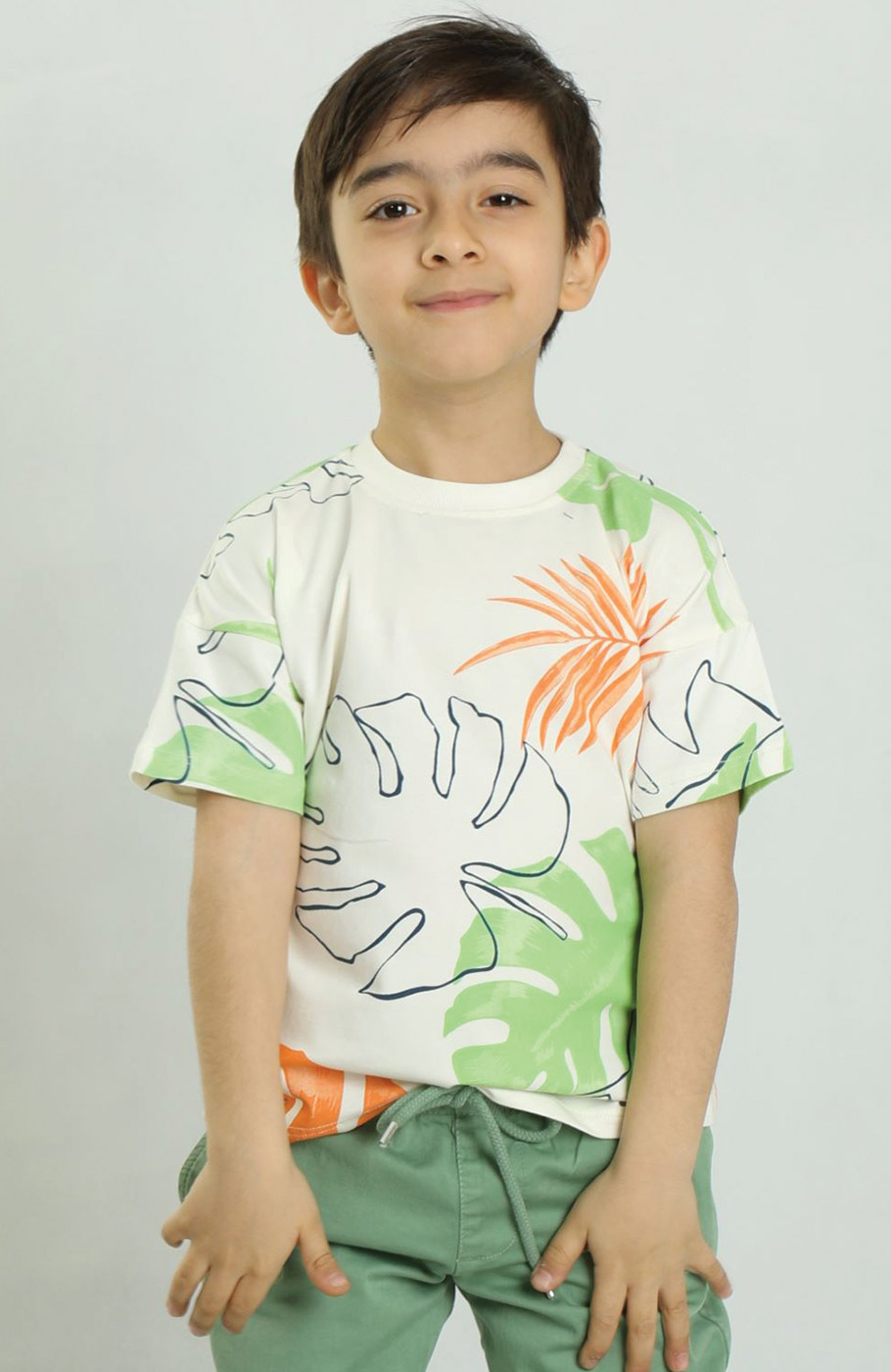 تیشرت یکرو اسلپ آستین افتاده تمام چاپ