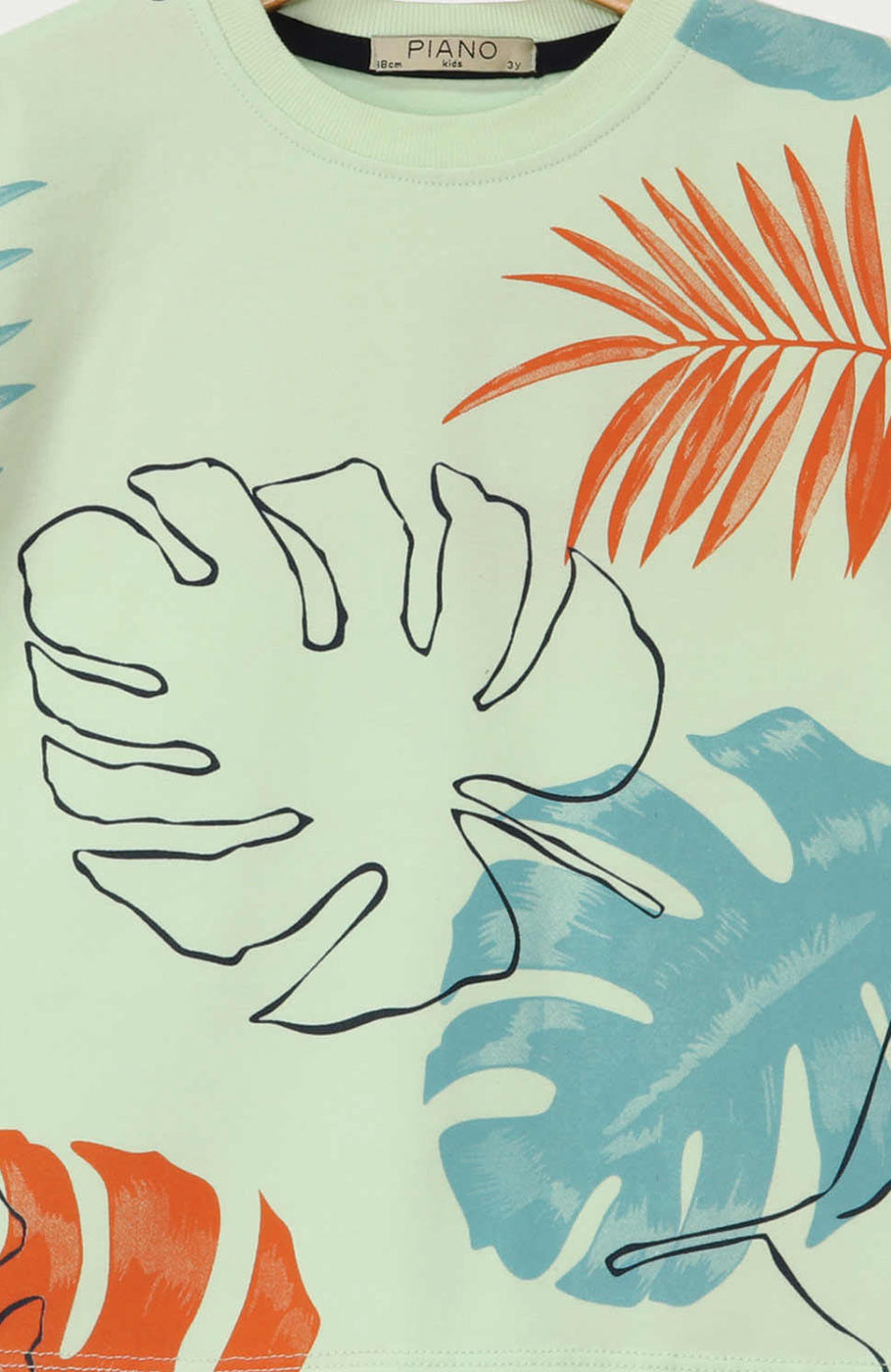 تیشرت یکرو اسلپ آستین افتاده تمام چاپ