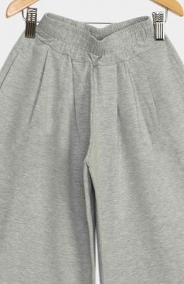 شلوار یکرو لایکرا گشاد پیلی دار برمودا