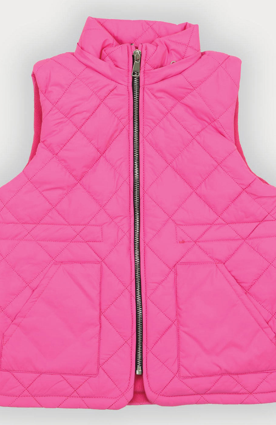 ژیله پافر کوتاه طرح لوزی با کلاه جدا شونده