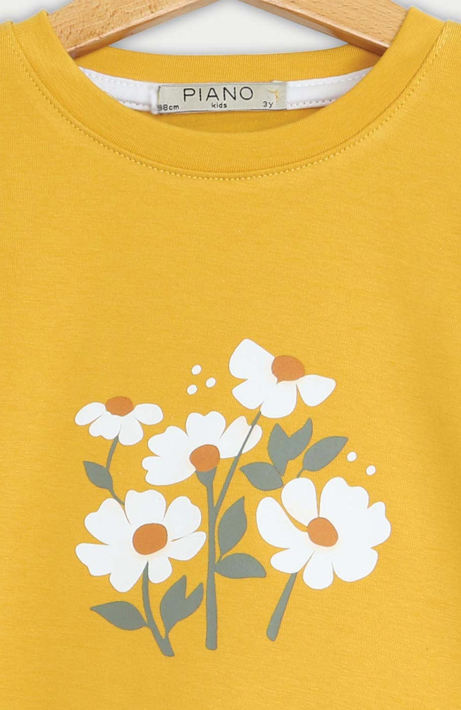 بلوز فاینریب آستین پیلی دار