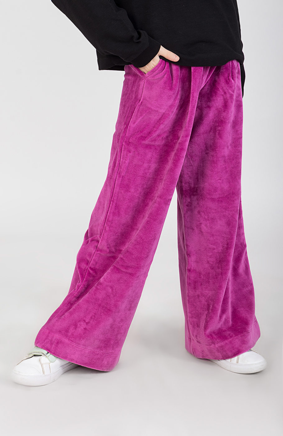 شلوار مخمل پیلی دار (ست با کد 10279)