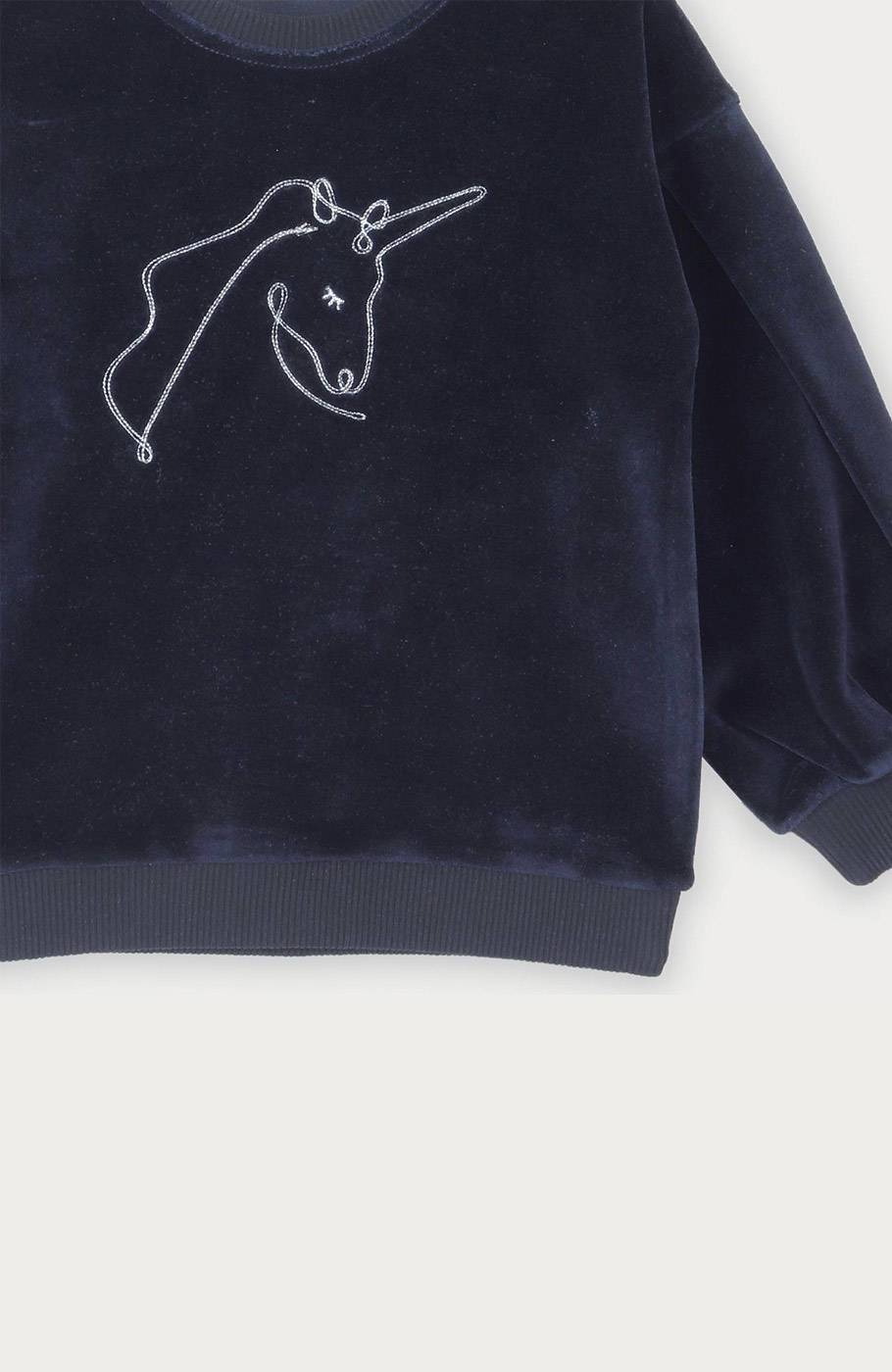 بلوز مخمل آستین پیلی دار