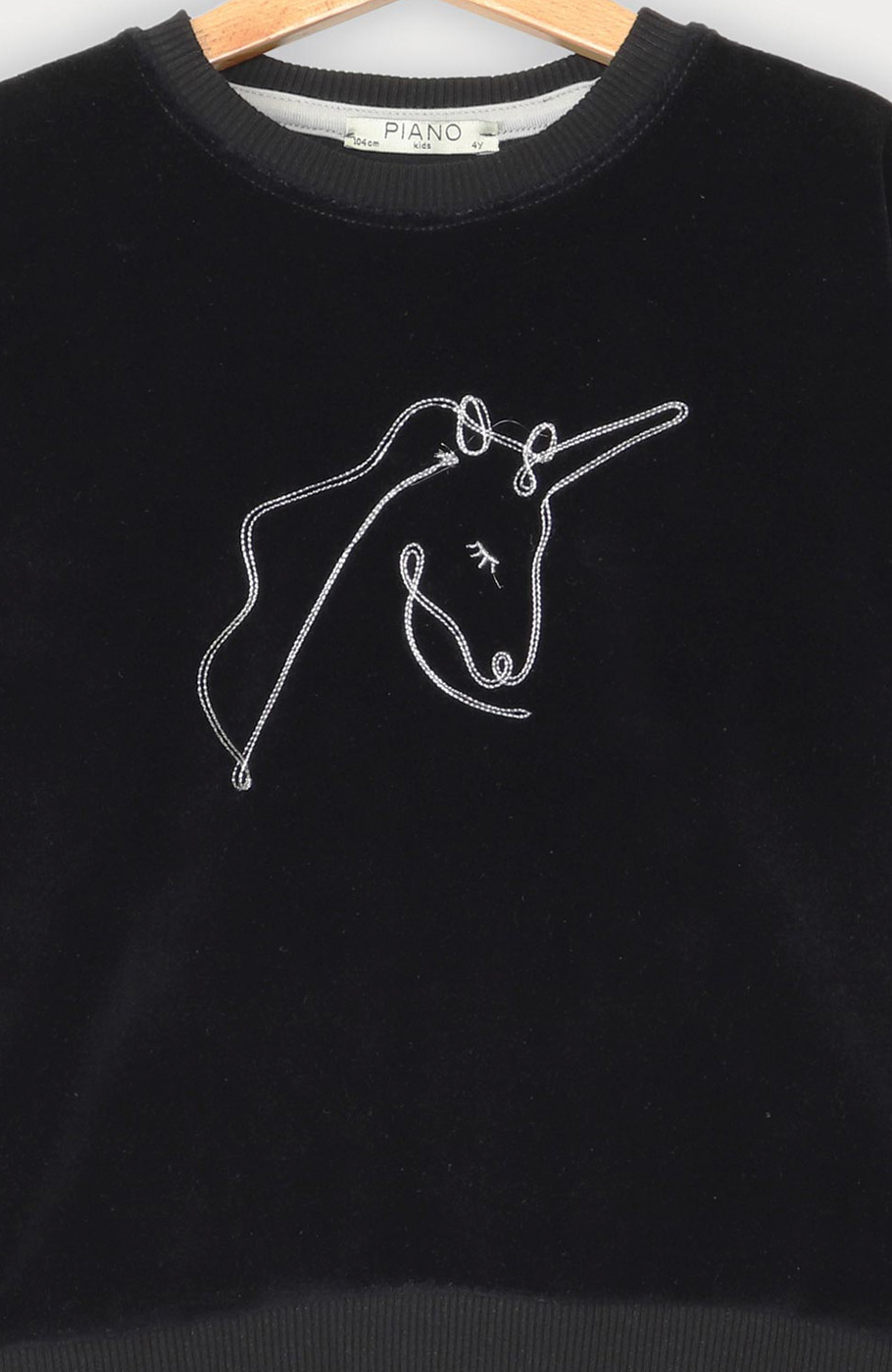 بلوز مخمل آستین پیلی دار