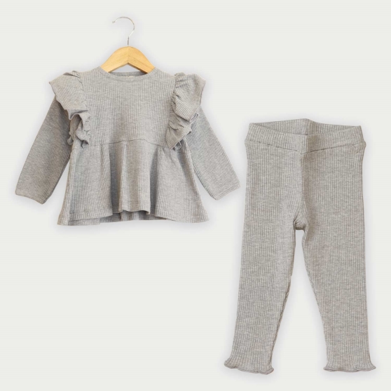 تونیک آستین بلند و لگ پنبه لایکرا سوزن خالی تونیک آستین بلند و لگ پنبه لایکرا سوزن خالی