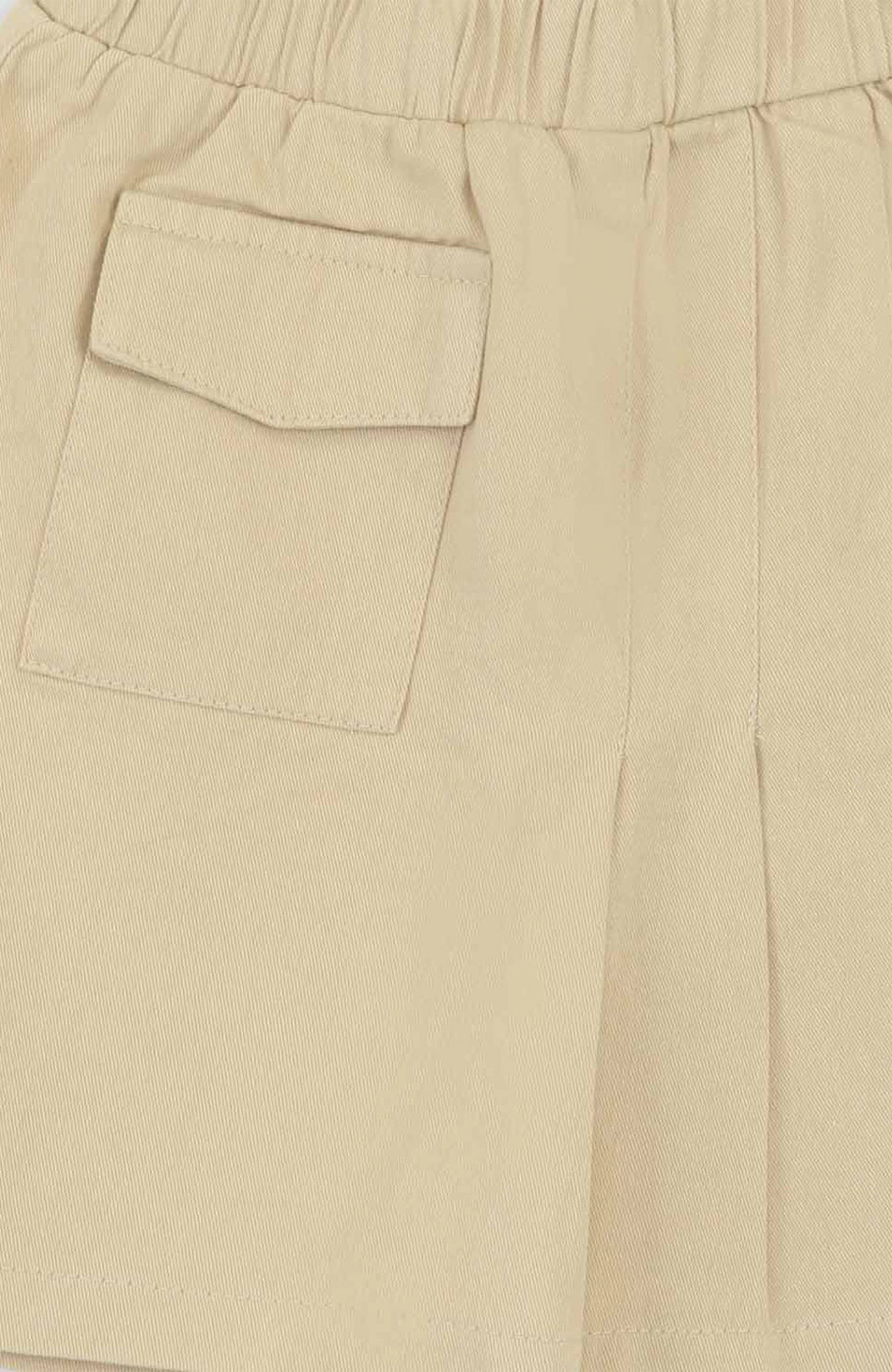 شلوارک کتان طرح دامن پیلی دار