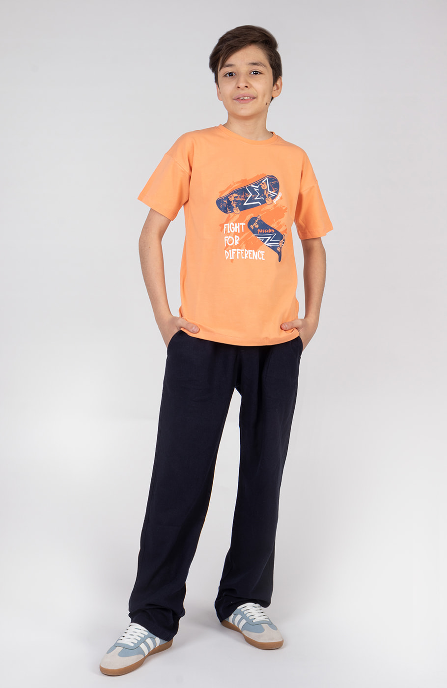 تیشرت یکرو لایکرا آستین افتاده