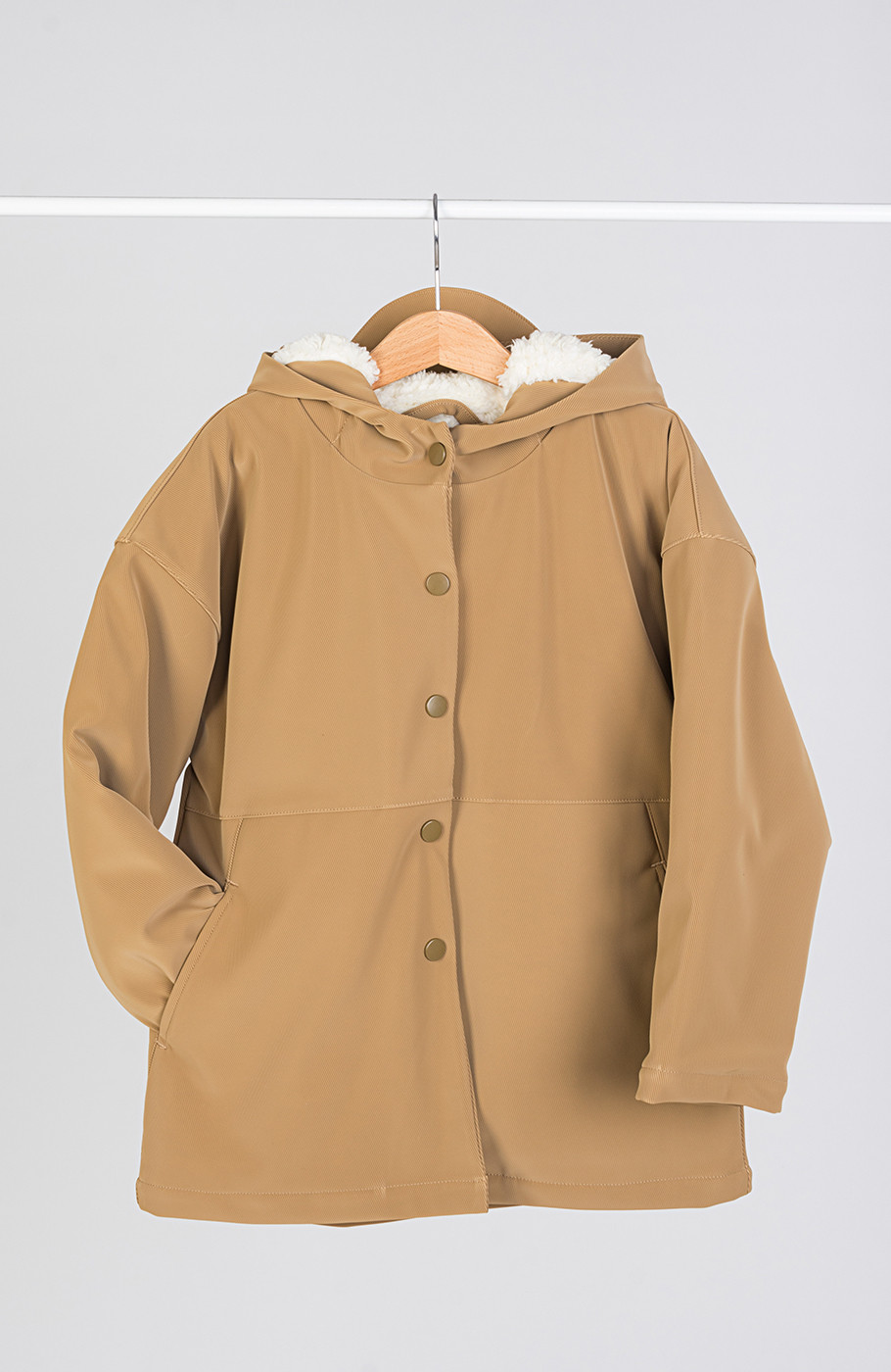 کاپشن سیلیکونی با آستر شرپا