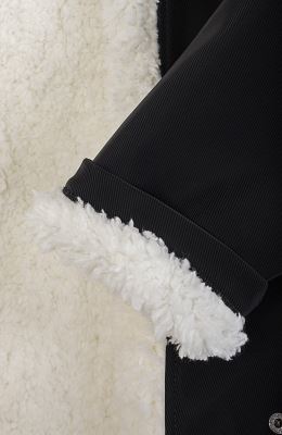 کاپشن سیلیکونی با آستر شرپا