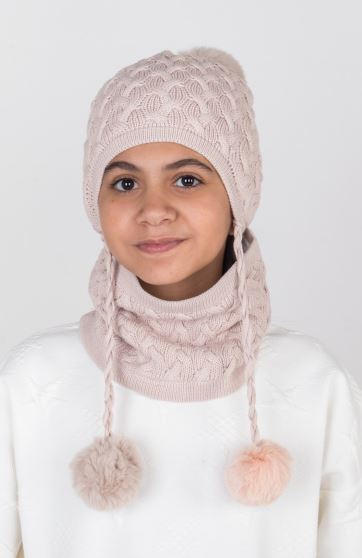 کلاه منگوله دار و رینگ بافت