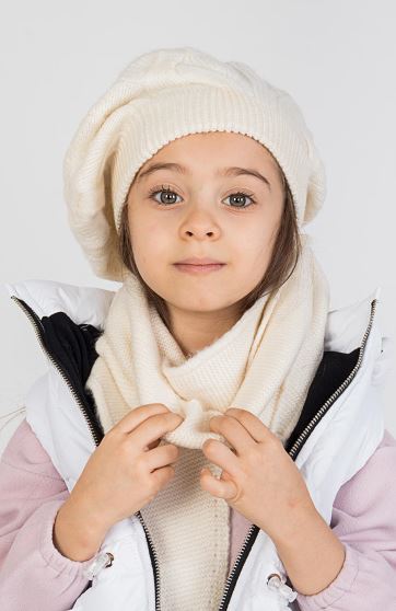 کلاه بره و شال سه گوش بافت